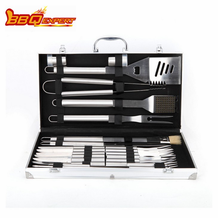 24PCS Barbecue Tools Sets In Aluminum Carry Case